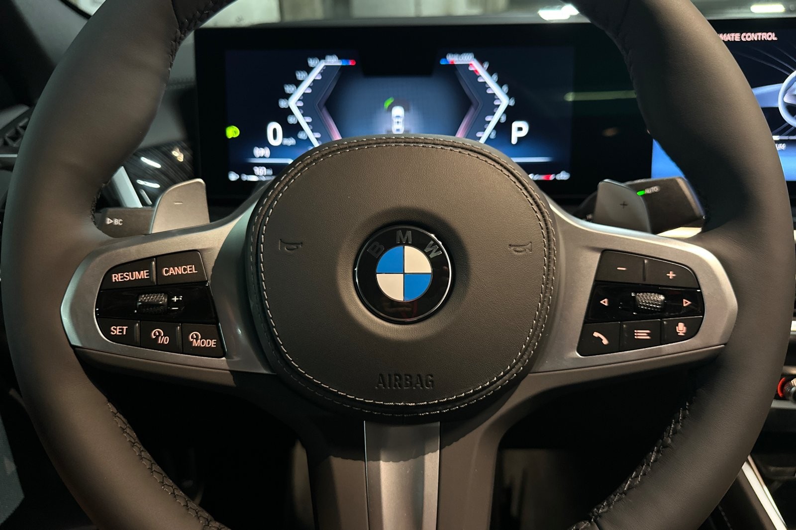 New 2027 Mineral White Metallic BMW xDrive40i image 23