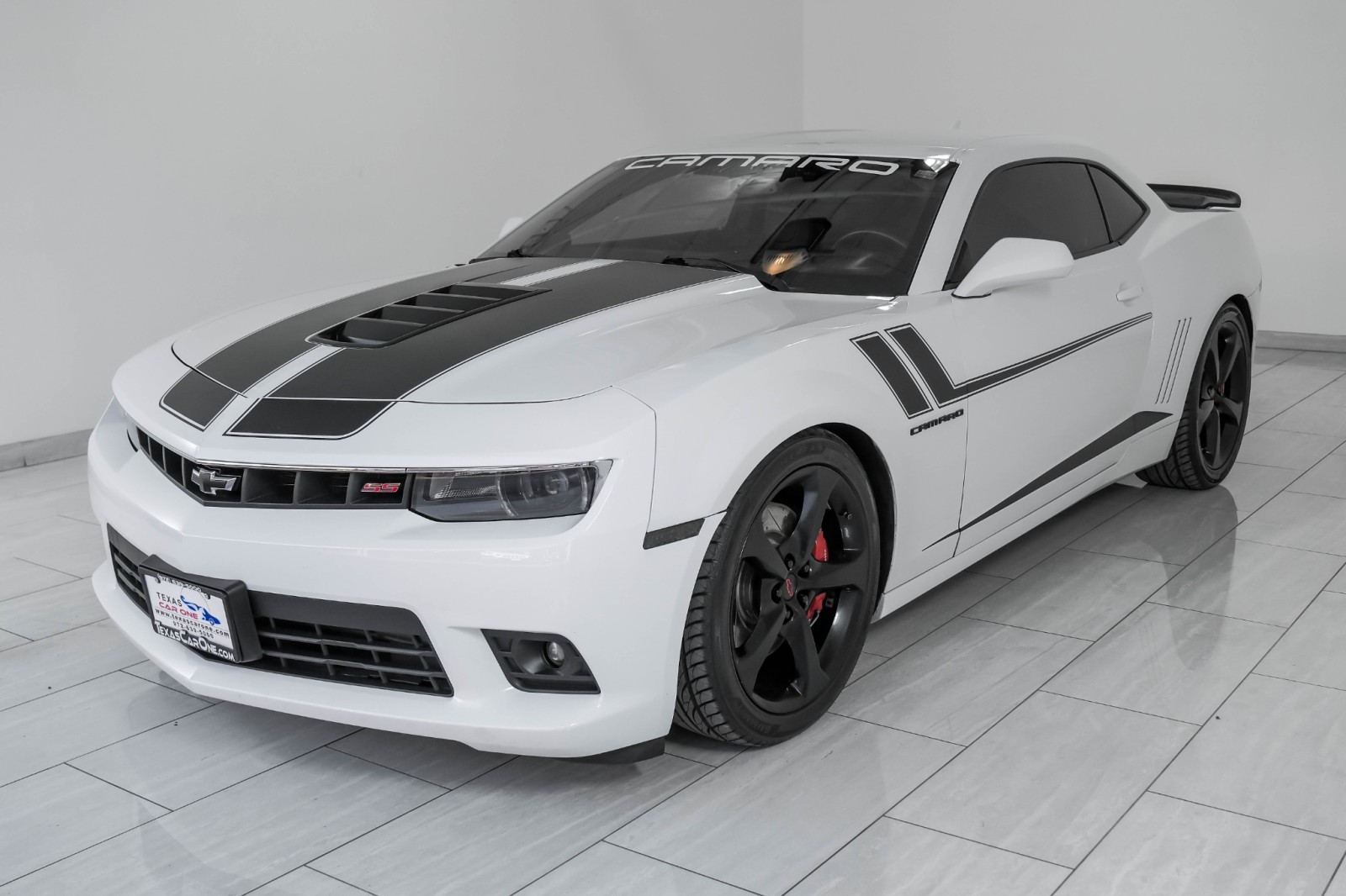 2014 Chevrolet Camaro 2SS RS PKG HEADUP DISPLAY LEATHER HEATED SEATS REA 4