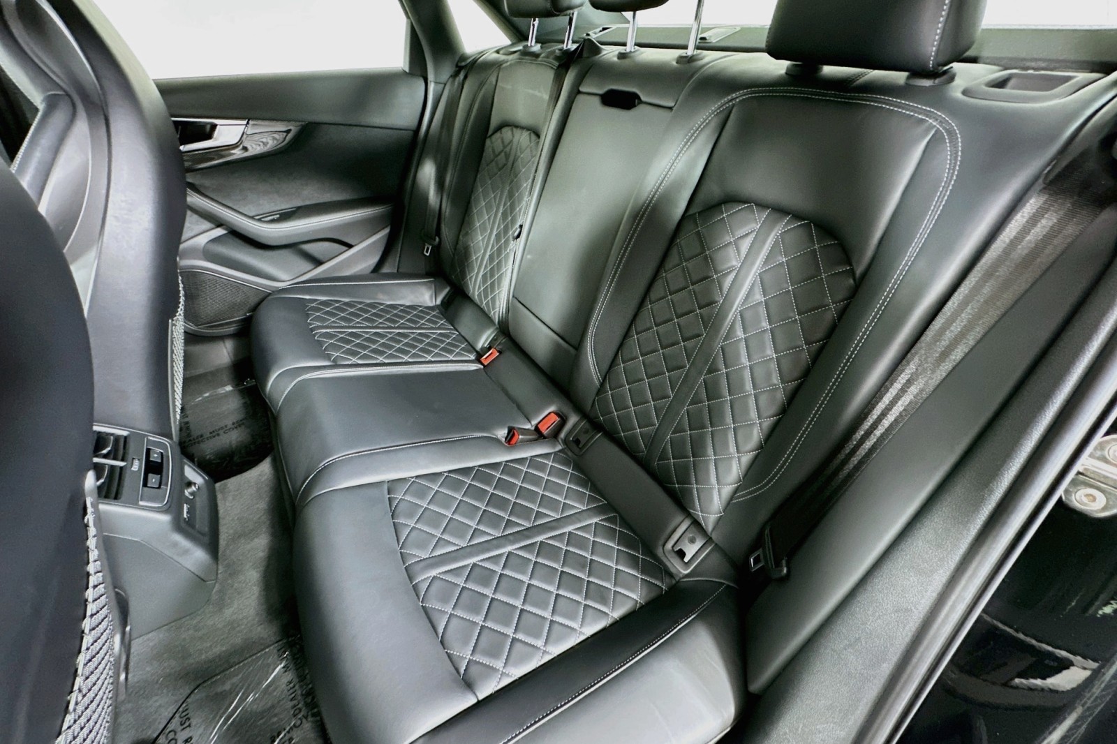 Used 2023 Mythos Black Metallic Audi Premium Plus image 9