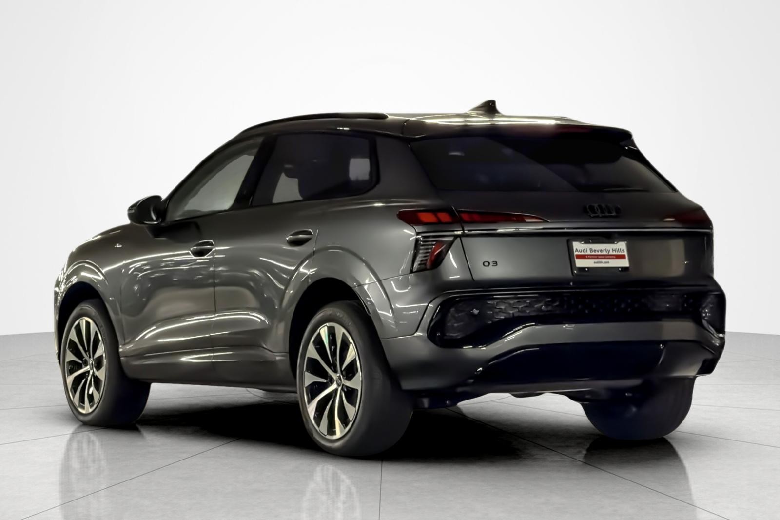 New 2026 Daytona Gray Pearl Effect Audi S line quattro image 4