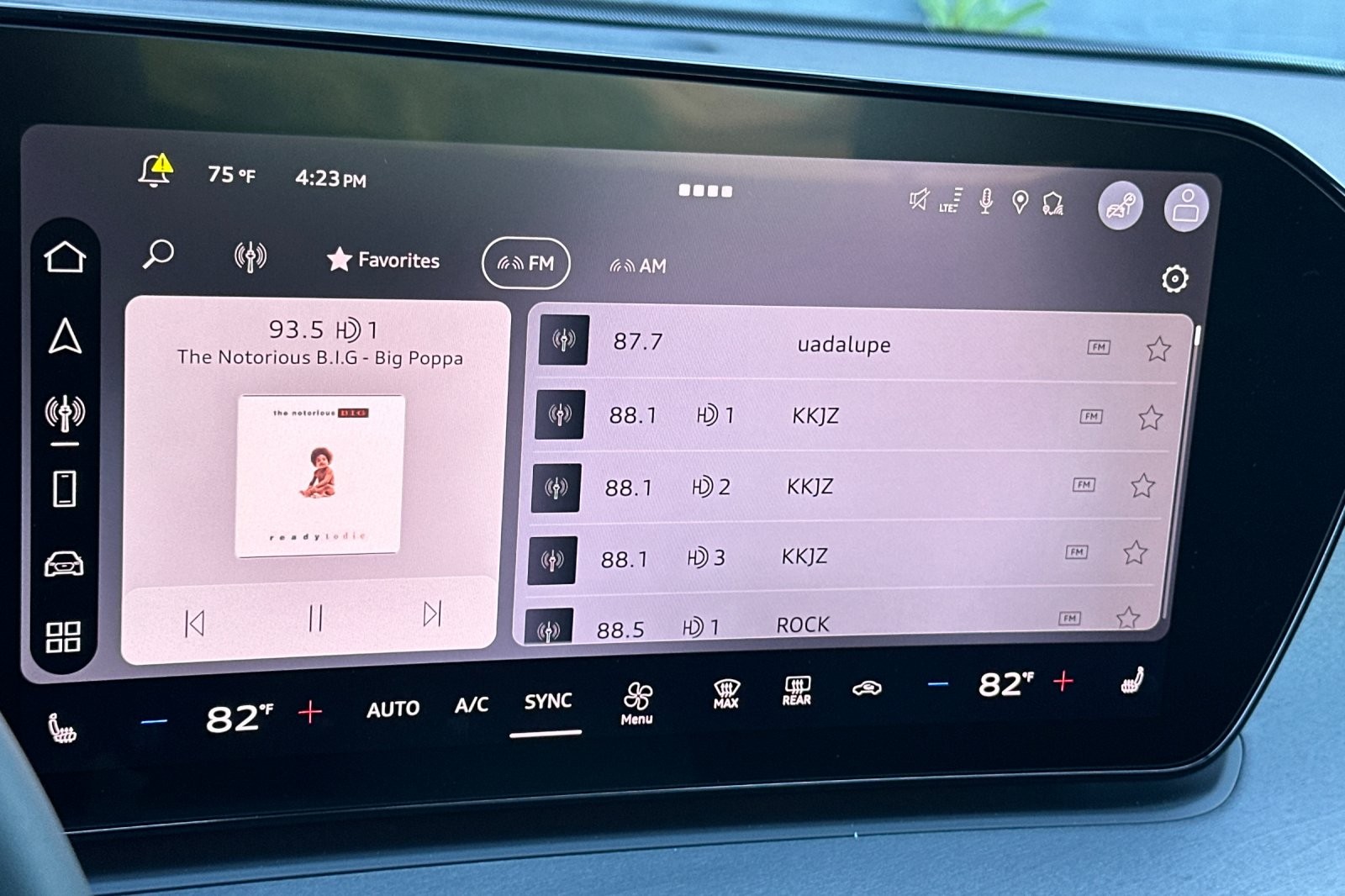 New 2026 Arkona White Audi S line quattro image 17