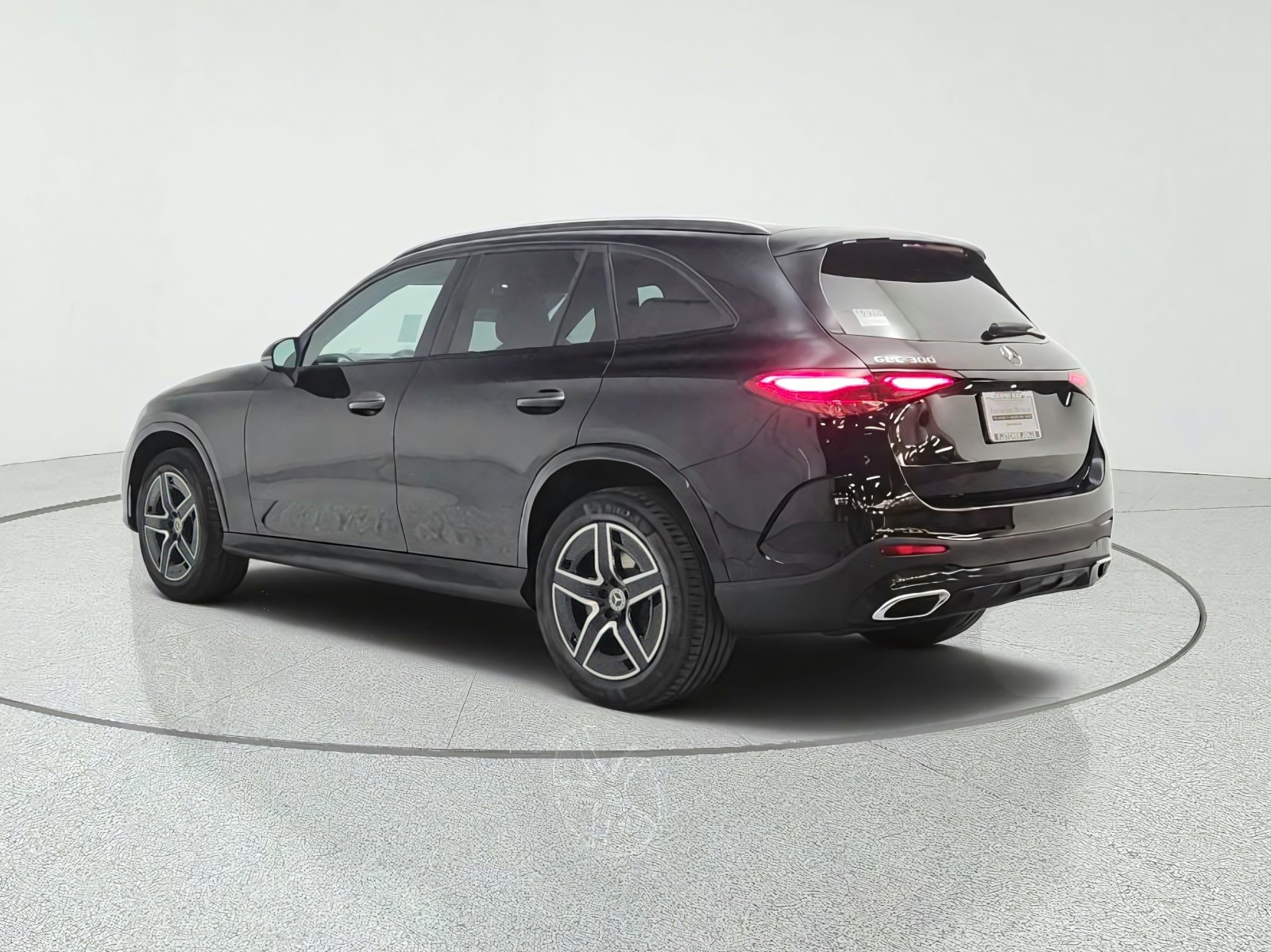 New 2027 Black Mercedes-Benz GLC 300 SUV image 7