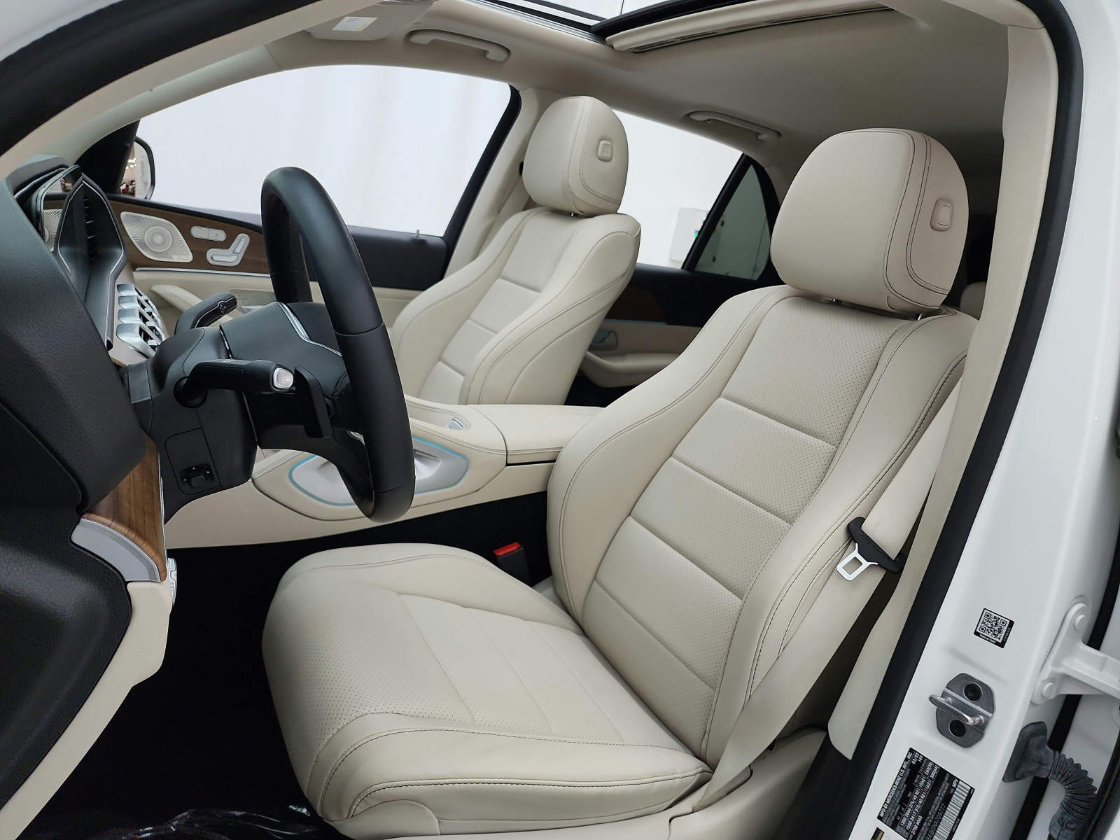 Used 2022 Polar White Mercedes-Benz GLE 350 SUV image 10