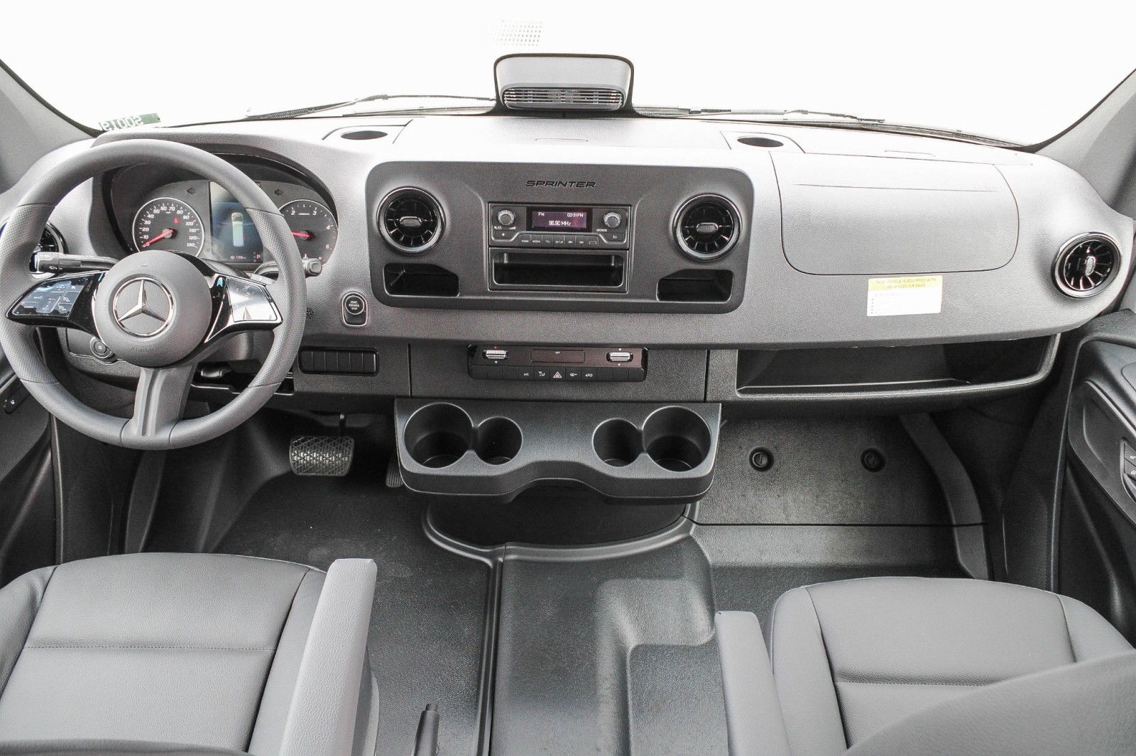 Sprinter Cargo Van 2500 w/144-Inch Wheelbase