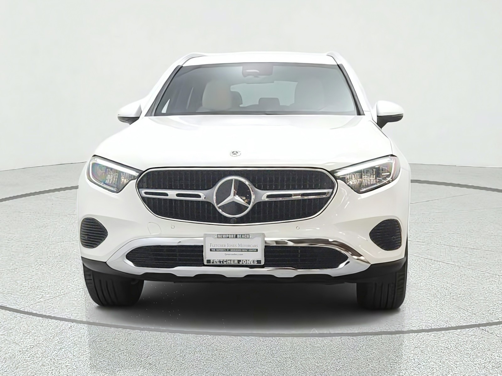 Certified Used 2026 Polar White Mercedes-Benz GLC 300 SUV image 2