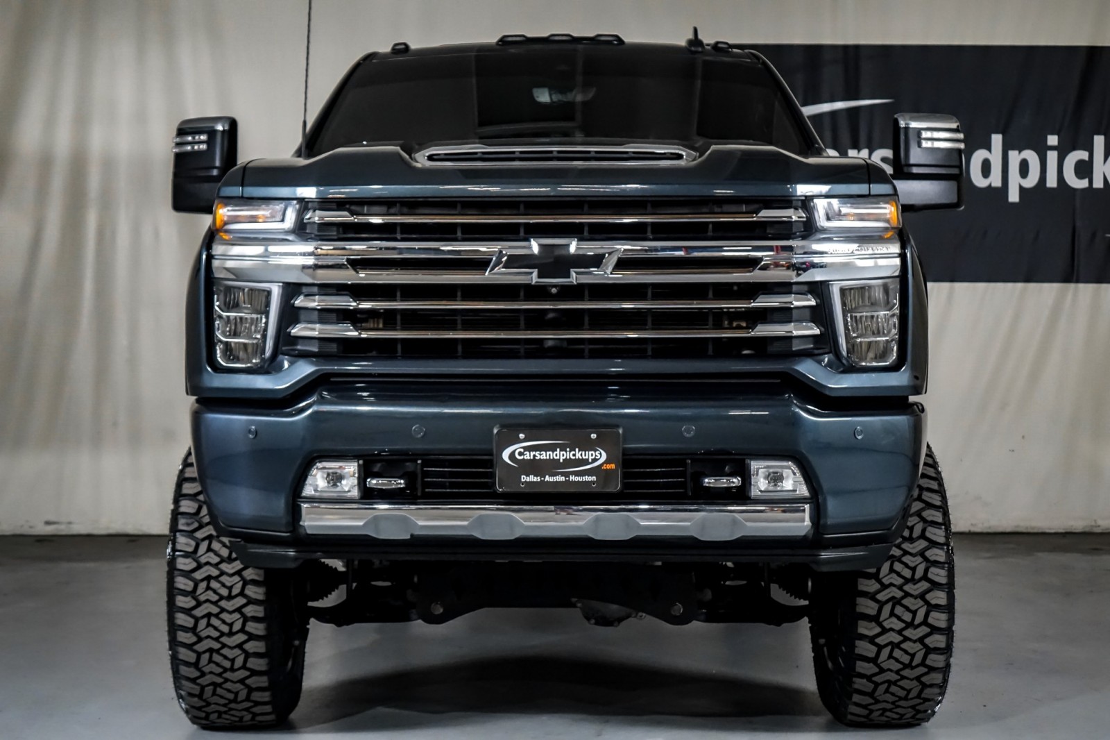 2020 Chevrolet Silverado 2500HD High Country 3