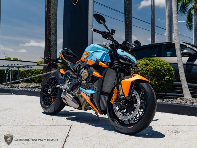 Ducati STREETFIGHTER