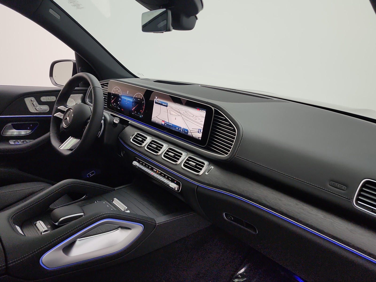 New 2026 Obsidian Black Metallic Mercedes-Benz GLS 580 image 13