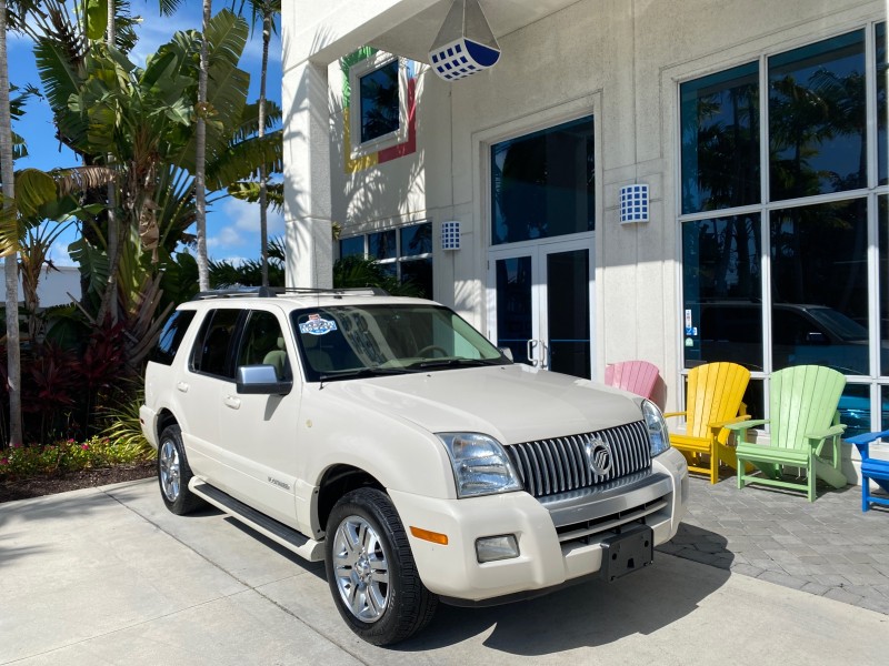 2007 Mercury Mountaineer SUV Premier 1 OWNER in ,
