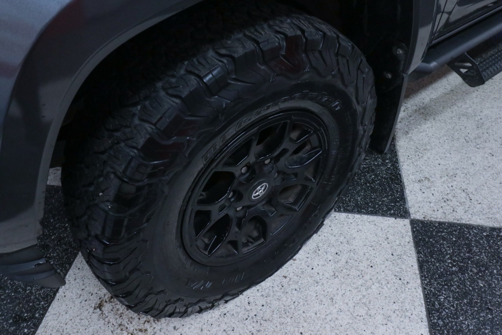 Used Car 2022 Toyota Tacoma 2wd  Sr5 For Sale Under $35,000 In Austin, Texas