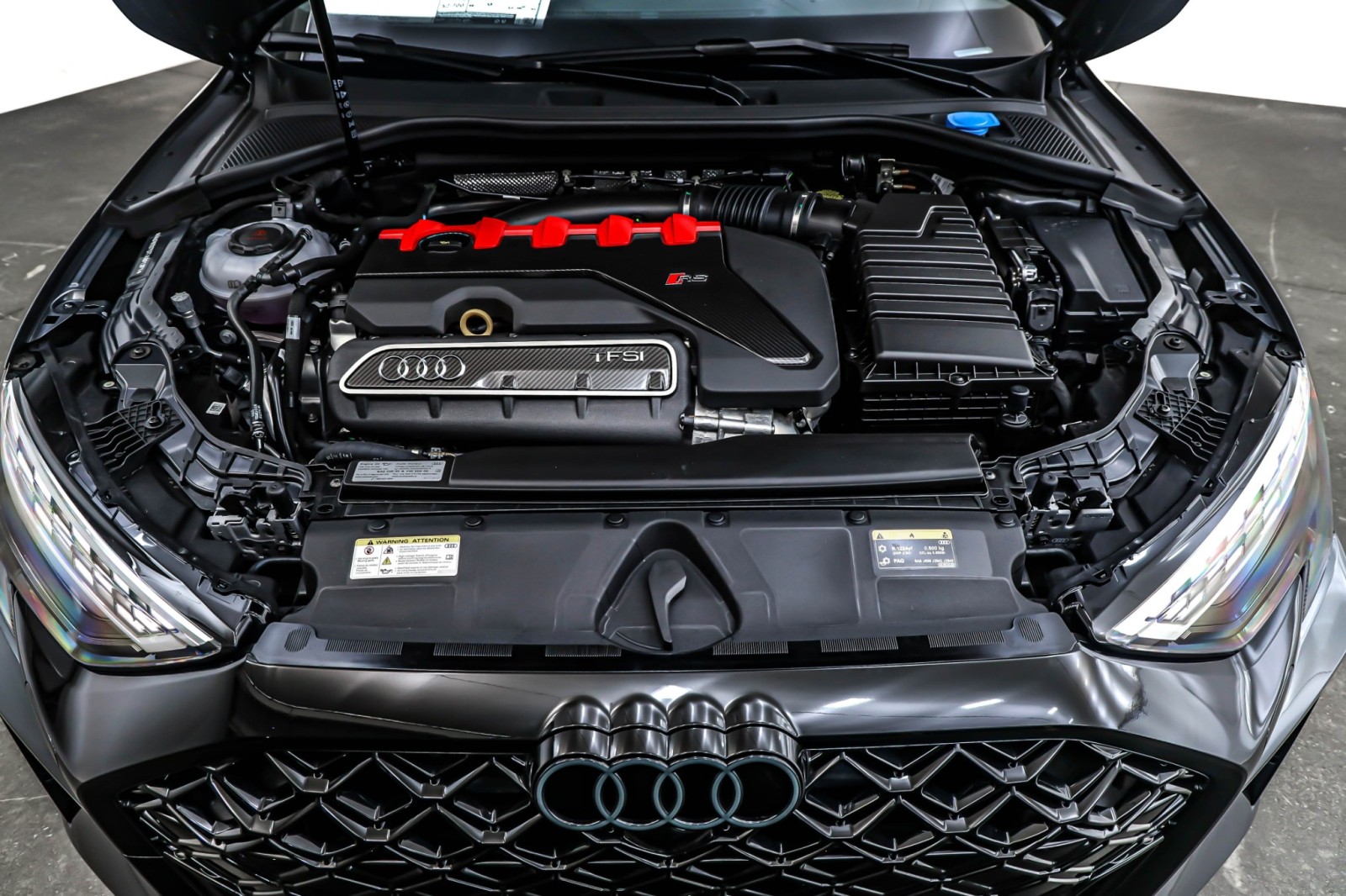 New 2026 Daytona Gray Pearl Effect Audi quattro image 11