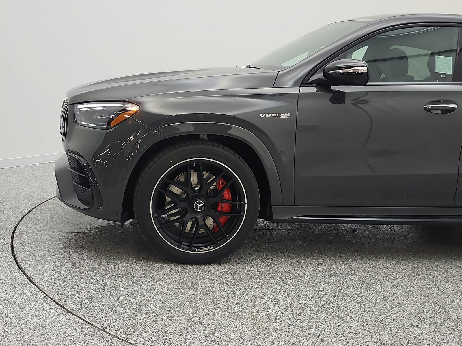 New 2026 MANUFAKTUR Silicon Grey Mercedes-Benz AMG® GLE 63 S image 16