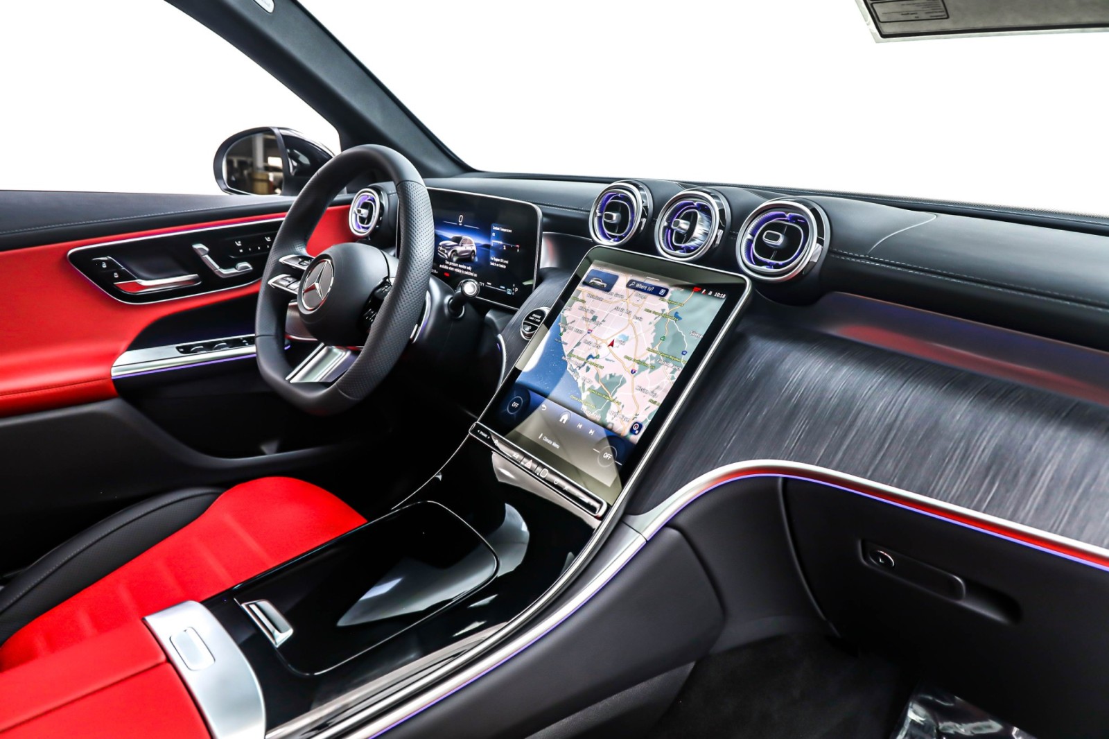 New 2026 Polar White Mercedes-Benz GLC 300 image 5