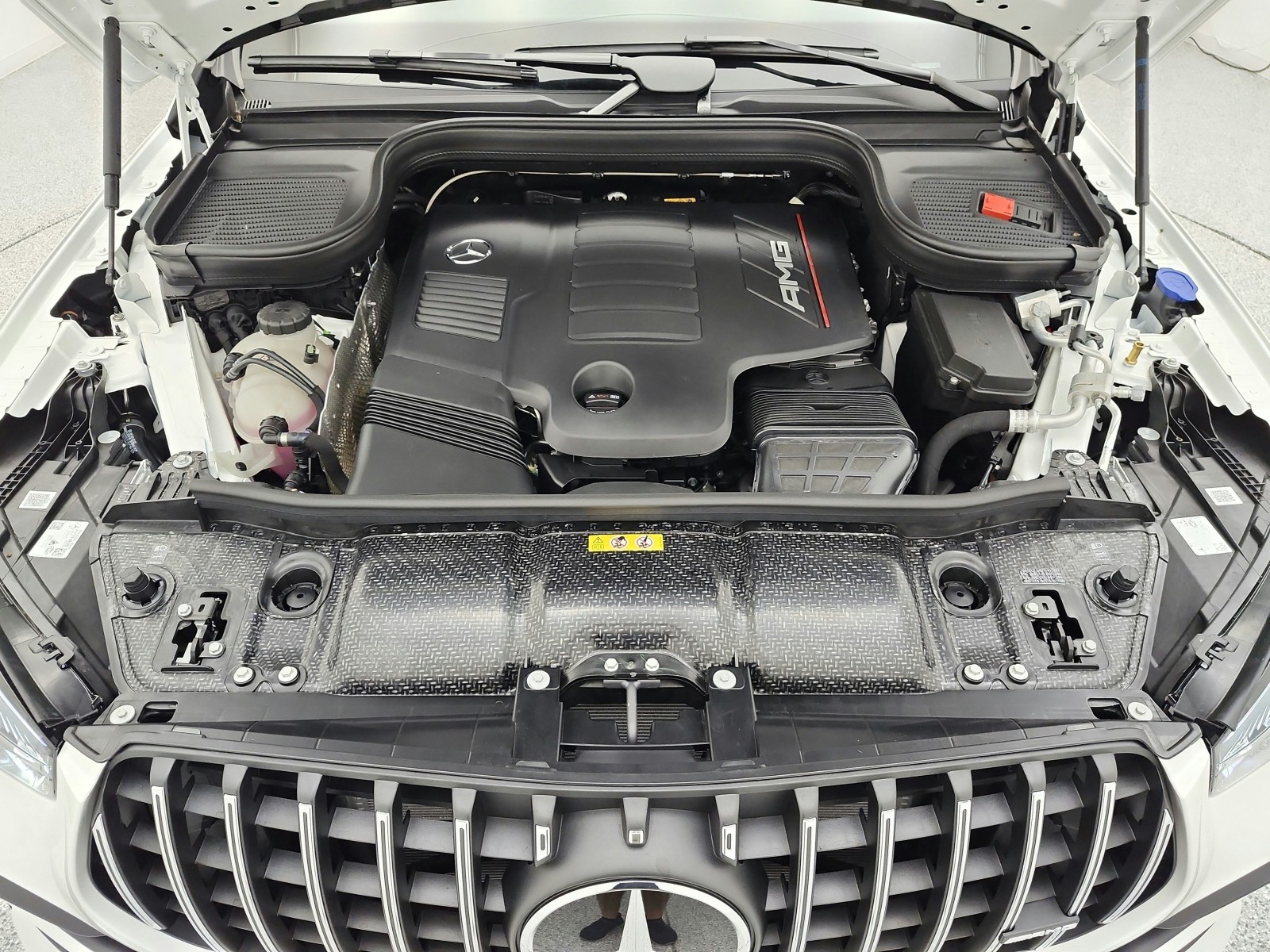 New 2026 Polar White Mercedes-Benz AMG® GLE 53 4MATIC+ Coupe image 12