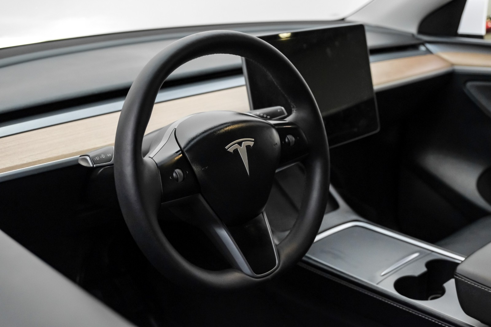 2024 Tesla Model Y Long Range AWD AutoPilot FullSelfDrivingComputer 18