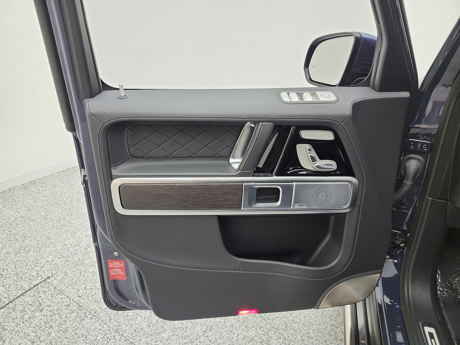 Certified Used 2025 Twilight Blue Metallic Mercedes-Benz G 550 SUV image 14
