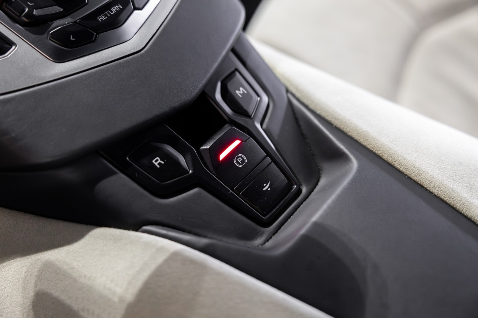 Used Car 2015 Lamborghini Aventador  For Sale Under $340,000 In Boerne, Texas