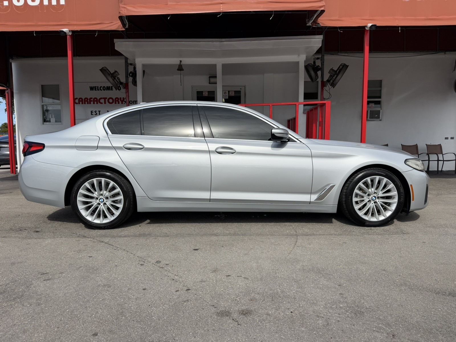 2021 BMW 530i - $18,988