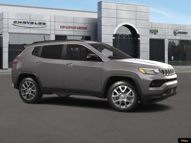 2024 Jeep Compass Latitude Lux 10