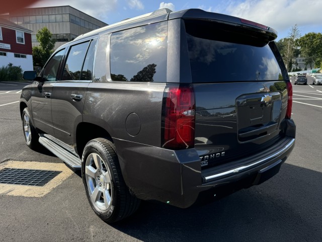 2015 Chevrolet Tahoe LTZ with Center Row Buckets 3