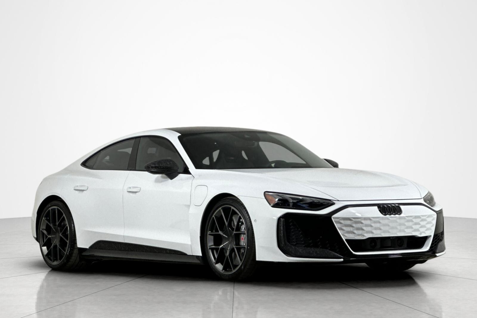 New 2026 Arkona White Audi performance quattro image 2