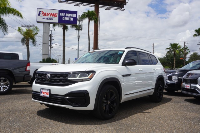Pure White 2023 Volkswagen Atlas 3.6L SEL R-Line Black 4Motion AWD SUV / Crossover All-Wheel Drive Automatic