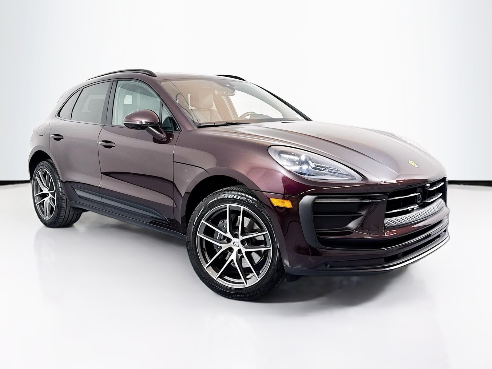 2024 Porsche Macan  3