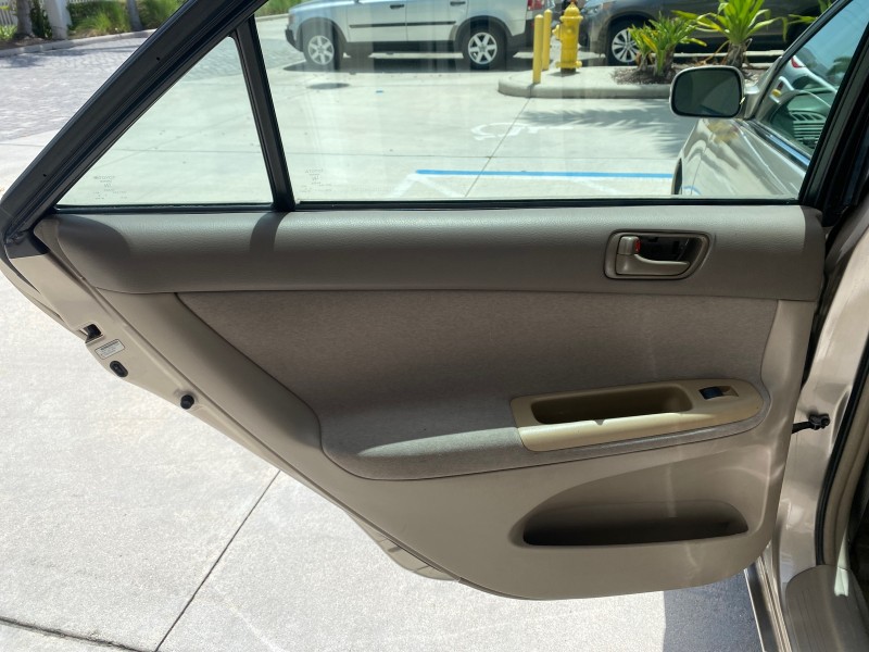 2004 Toyota Camry LE LOW MILES 58,925 1 OWNER in , 