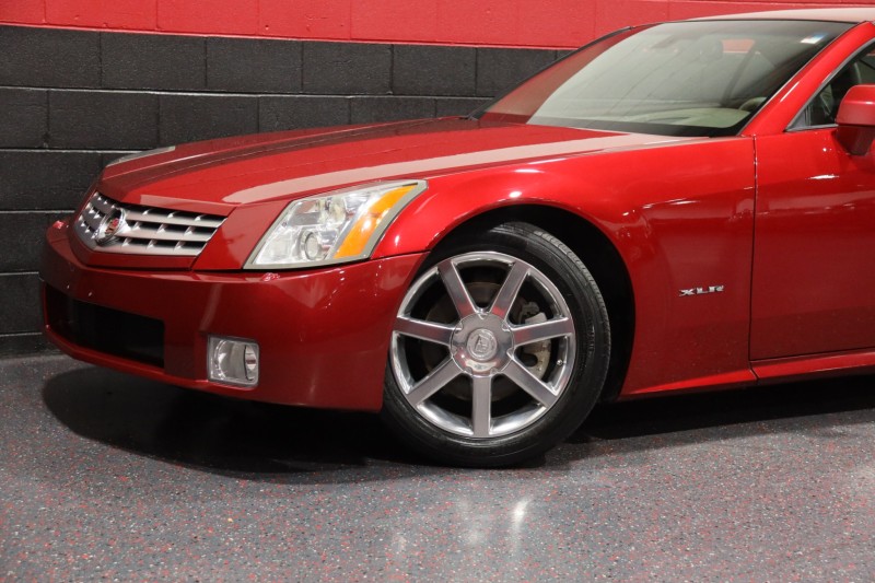 2005 Cadillac XLR 2dr Convertible in , 