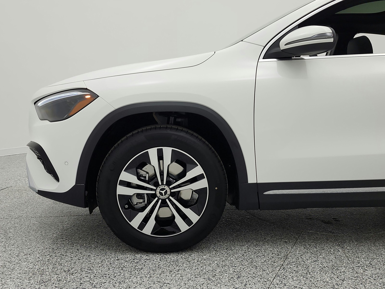 New 2026 Polar White Mercedes-Benz GLA 250 image 14