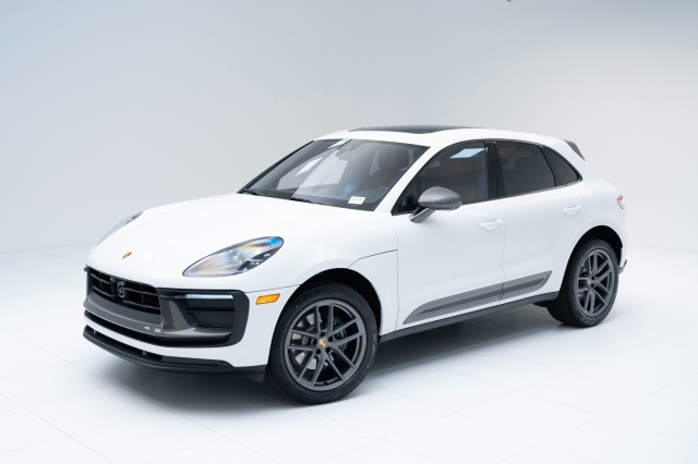 2025  Macan T in , 