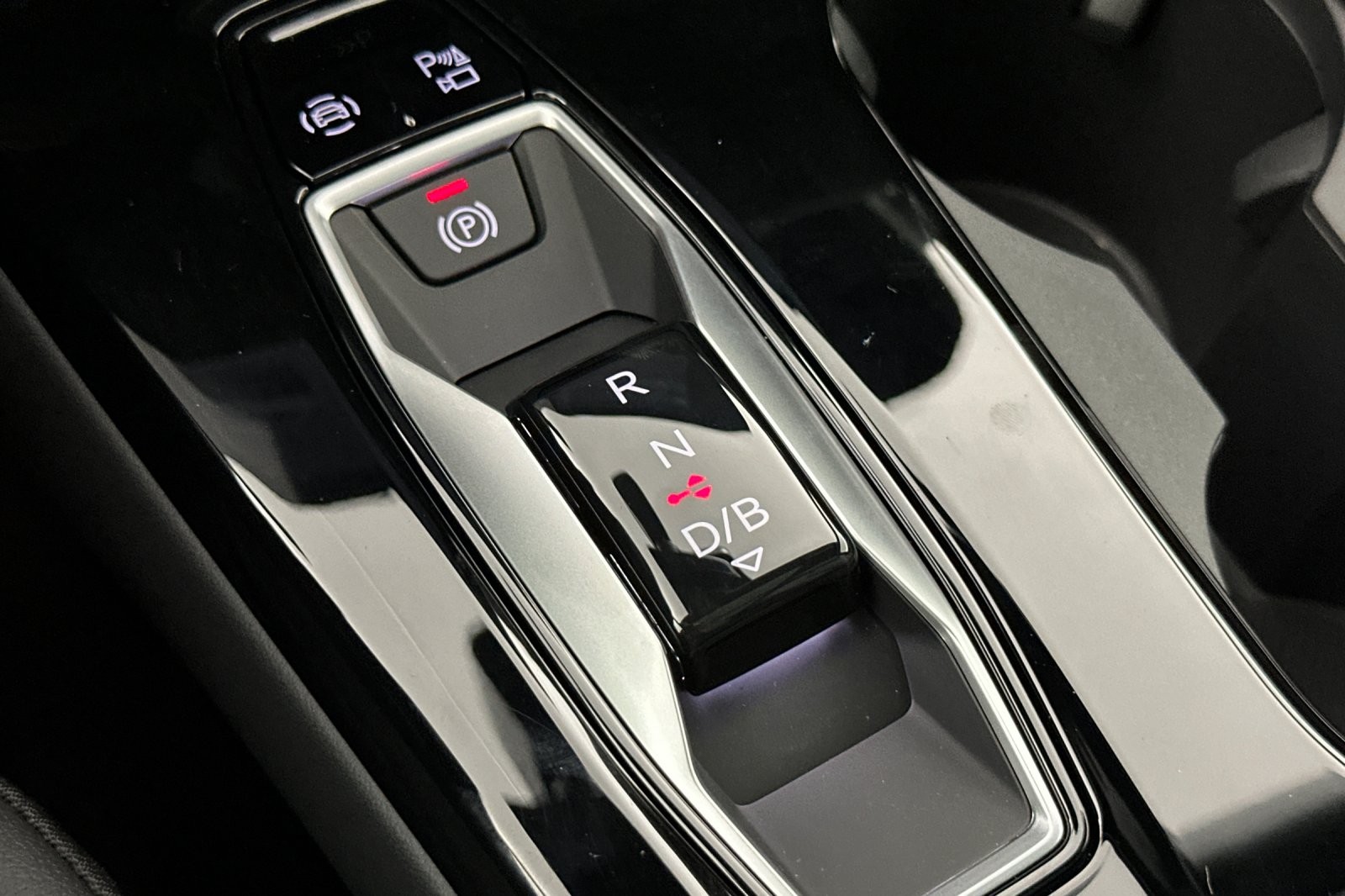 New 2027 Magnet Gray Audi Premium quattro image 20