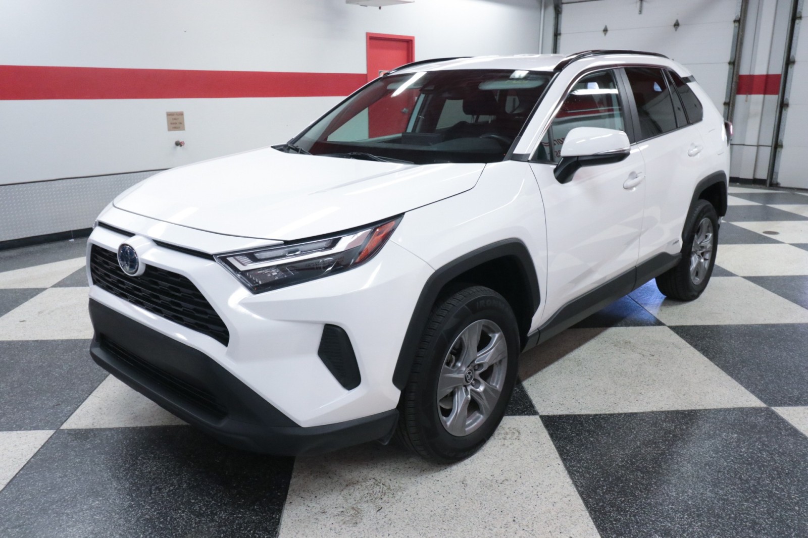 Used Car 2022 Toyota Rav4  Hybrid Xle For Sale Under $30,000 In Austin, Texas