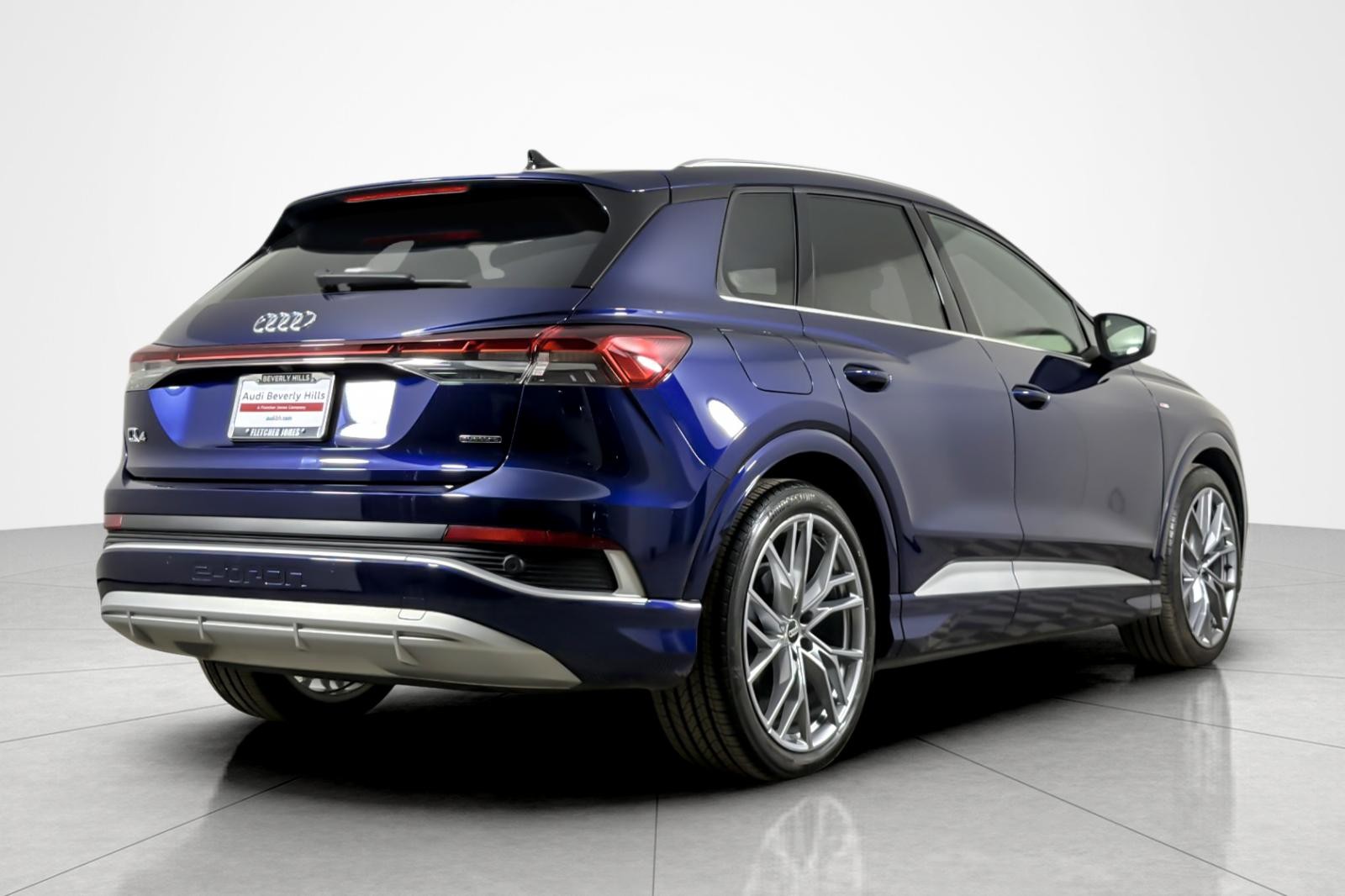 Used 2025 Navarra Blue Metallic Audi Premium Plus 55 quattro image 5