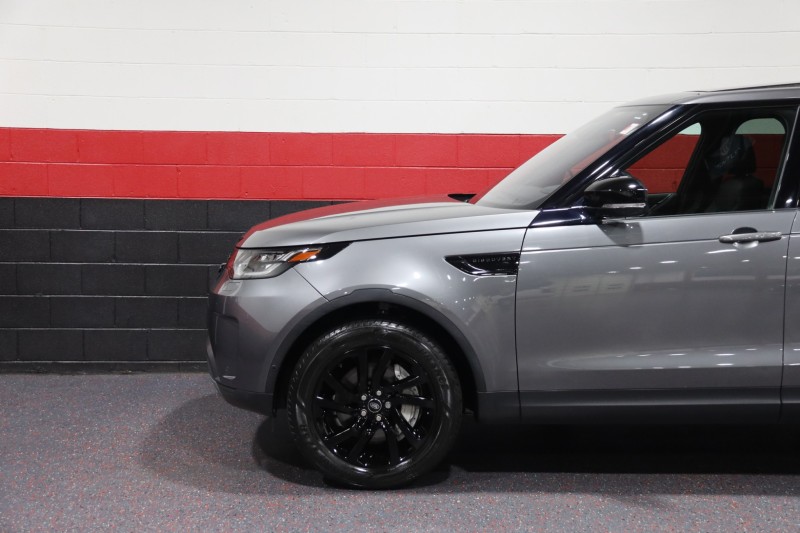 2018 Land Rover Discovery HSE V6 Supercharged 4dr Suv in , 