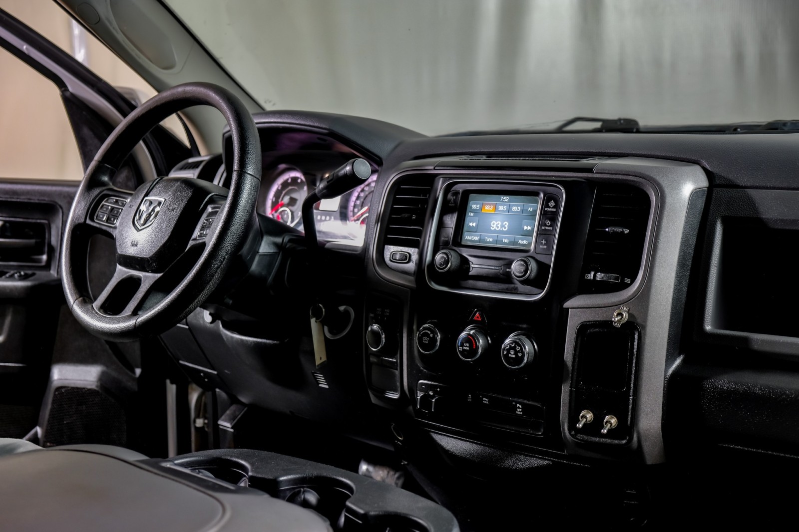 2017 Ram 2500 Tradesman 17