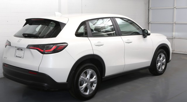 HondaHR-V4