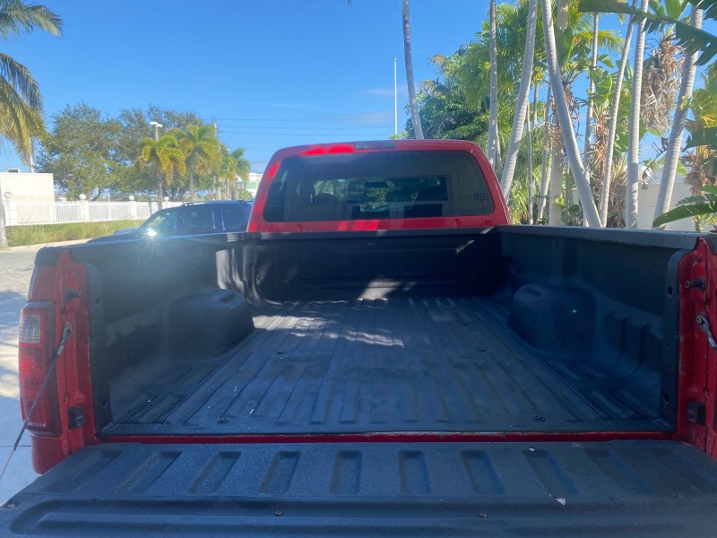 2008 Ford Super Duty F-350 DRW XL LOW MILES 43,076 4WD in ,