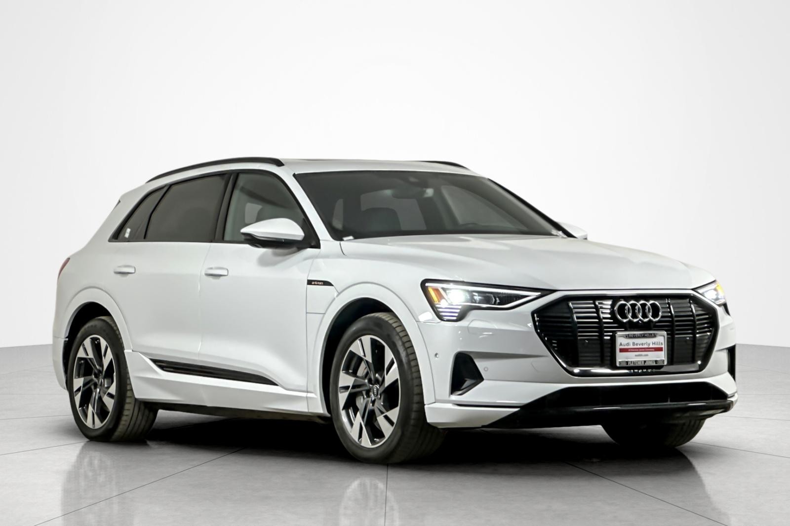 Used 2023 Glacier White Metallic Audi Premium quattro image 7