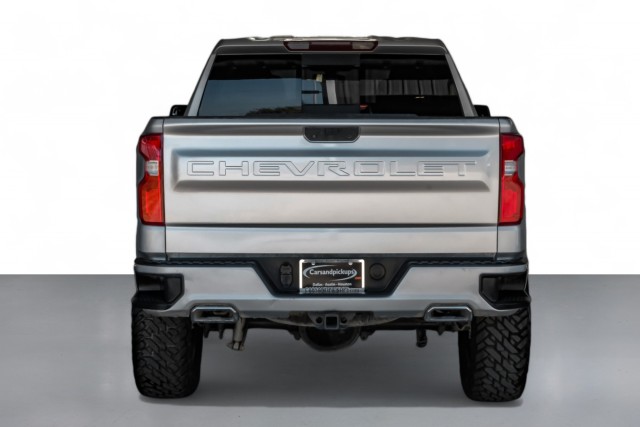 2020 Chevrolet Silverado 1500 RST 8