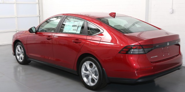 HondaAccord Sedan3