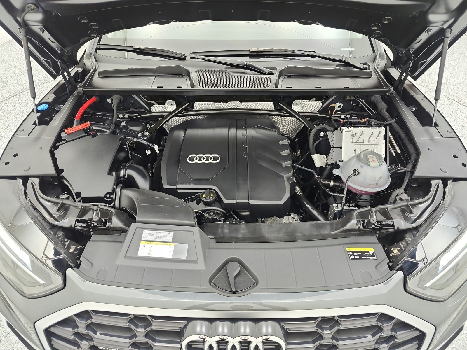 Used 2024 Daytona Gray Pearl Effect Audi S line Premium 45 TFSI quattro image 17