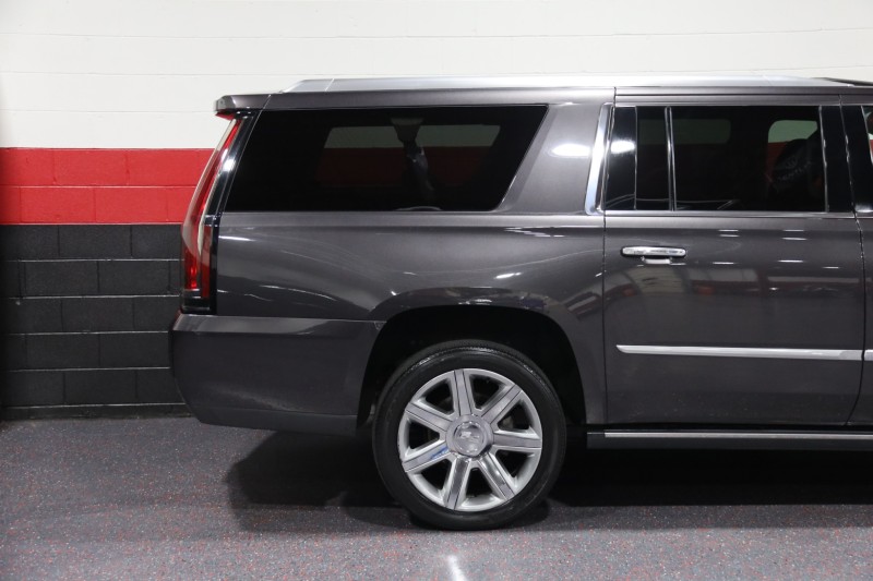 2015 Cadillac Escalade ESV Premium 4WD 4dr Suv in , 