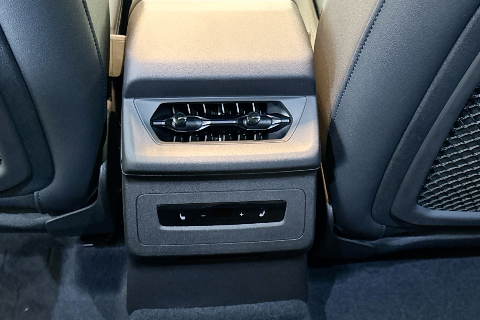 New 2025 Manhattan Gray Metallic Audi Premium Plus quattro image 22