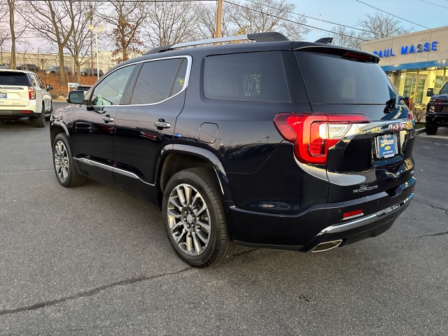 2022 GMC Acadia Denali 5