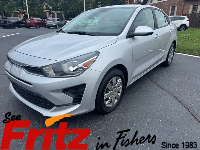 Silver 2022 Kia Rio Sedan Front-Wheel Drive Automatic