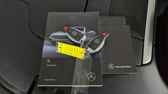 2017 Mercedes-Benz SL SL 550 36
