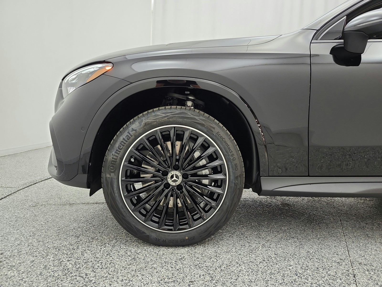 New 2027 Black Mercedes-Benz GLC 300 4MATIC® Coupe image 13