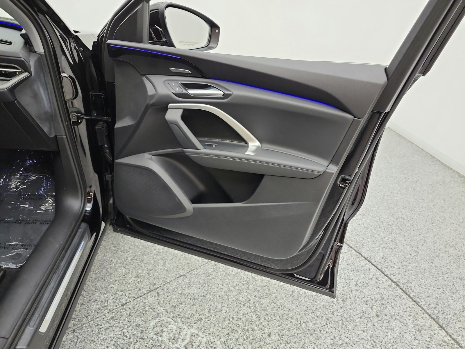 Used 2025 Mythos Black Metallic Audi Premium Plus image 21