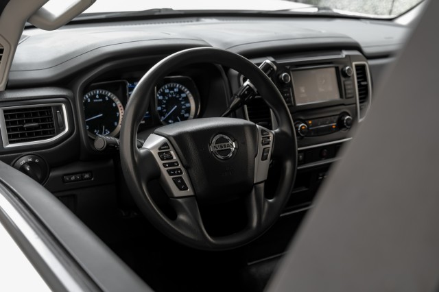 2019 Nissan Titan S 16